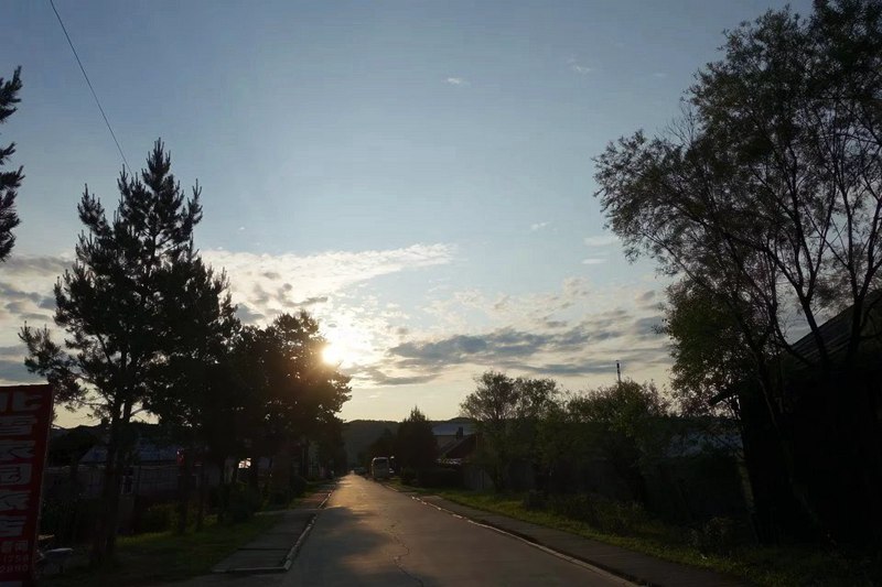 b8.jpg