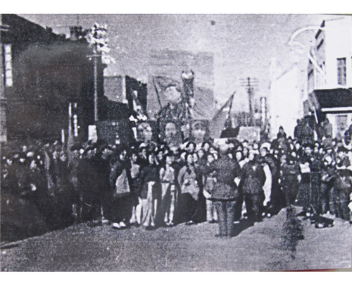 02.jpg