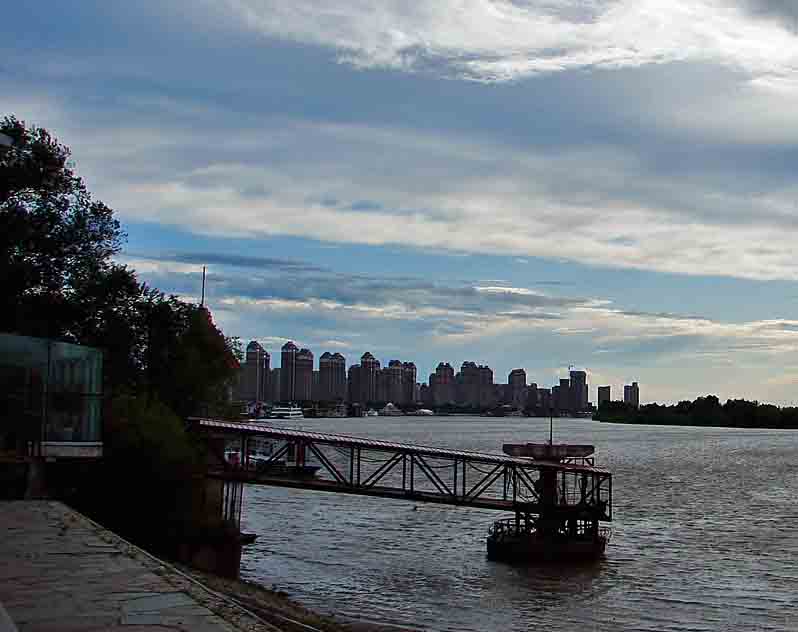DSC08140-3.jpg