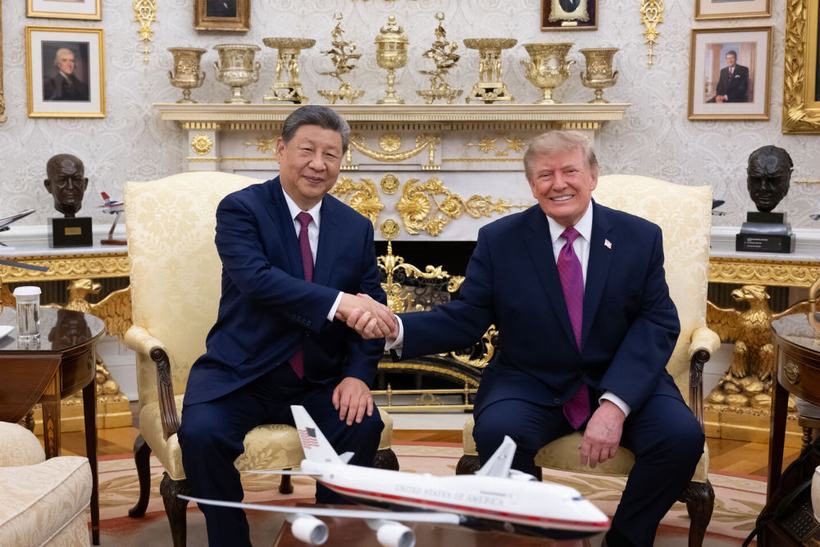 4-��ӭ��ʽ����������Ԫ�׷��Ʋ��׹���Բ�ΰ칫�ң����������ѺõĽ���6.jpg